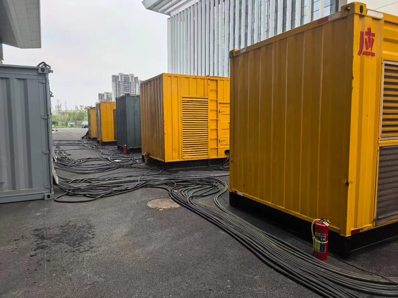 市南不同季节柴油发电机组保养有哪些注意事项？