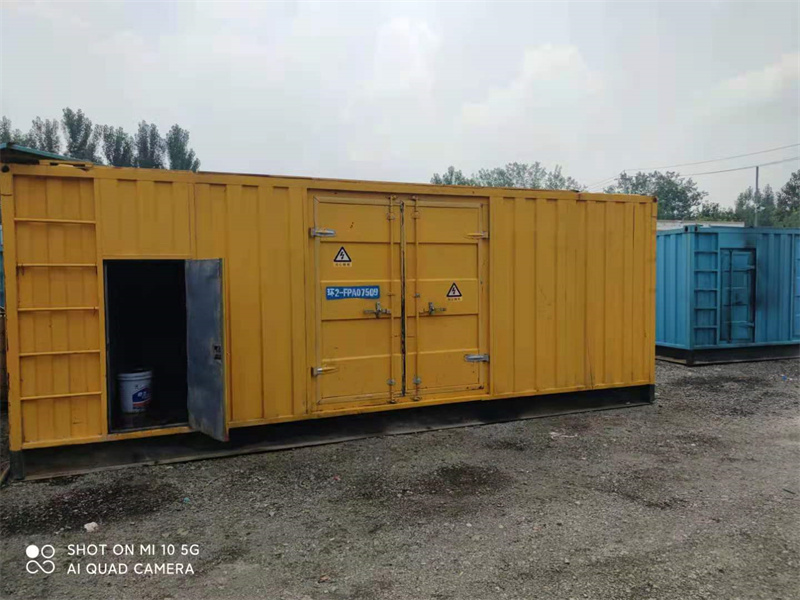 市南200KW柴油发电机组需要配备什么型号的电缆线？