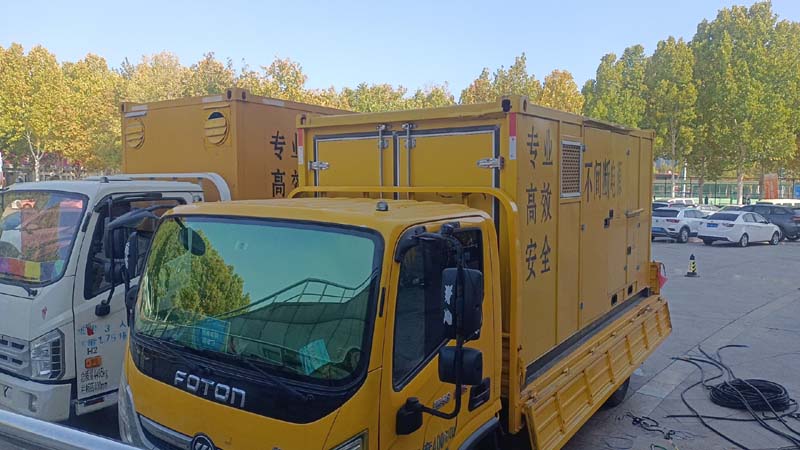 市南柴油发电机组和UPS电源如何配合工作？